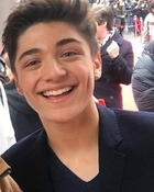 Asher Angel : asher-angel-1567456322.jpg