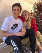 Asher Angel : asher-angel-1569293684.jpg