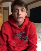 Asher Angel : asher-angel-1577557179.jpg