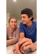 Asher Angel : asher-angel-1586703638.jpg