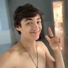 Asher Angel : asher-angel-1588552965.jpg