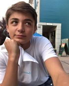 Asher Angel : asher-angel-1592874812.jpg