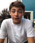 Asher Angel : asher-angel-1592874818.jpg