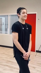 Asher Angel : asher-angel-1605375982.jpg