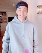 Asher Angel : asher-angel-1606918472.jpg