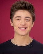 Asher Angel : asher-angel-1607287783.jpg