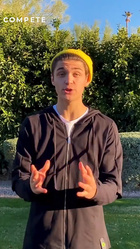 Asher Angel : asher-angel-1608264761.jpg