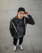 Asher Angel : asher-angel-1610219108.jpg