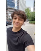 Asher Angel : asher-angel-1621128812.jpg