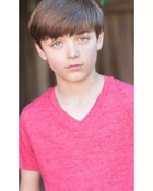 Asher Angel : asher-angel-1629422646.jpg