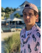 Asher Angel : asher-angel-1636246582.jpg