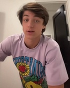 Asher Angel : asher-angel-1654381438.jpg