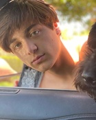 Asher Angel : asher-angel-1662478658.jpg