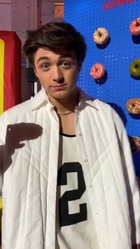 Asher Angel : asher-angel-1671050668.jpg