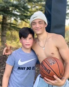 Asher Angel : asher-angel-1706795799.jpg