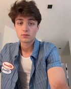 Asher Angel : asher-angel-1724368039.jpg