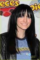 Ashlee Simpson-Wentz : ashleesimpson_1264758924.jpg