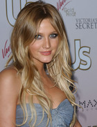 Ashlee Simpson-Wentz : ashleesimpson_1267408864.jpg