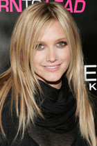 Ashlee Simpson-Wentz : ashleesimpson_1268543489.jpg