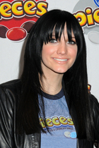 Ashlee Simpson-Wentz : ashleesimpson_1273366116.jpg