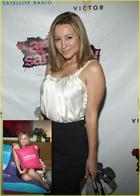 Ashley Leggat : ashley_leggat_1261207567.jpg