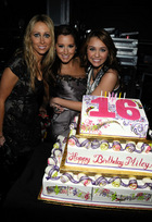 Ashley Tisdale : TI4U_u1229310034.jpg