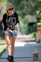 Ashley Tisdale : ashley-tisdale-1317184225.jpg