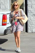 Ashley Tisdale : ashley-tisdale-1330194632.jpg