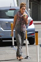 Ashley Tisdale : ashley-tisdale-1373754582.jpg