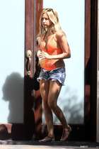 Ashley Tisdale : ashley-tisdale-1378605989.jpg