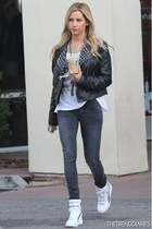 Ashley Tisdale : ashley-tisdale-1425855483.jpg