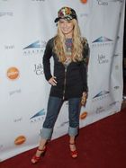 Ashley Tisdale : ashley_tisdale_1172335651.jpg