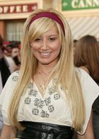 Ashley Tisdale : ashley_tisdale_1173023613.jpg