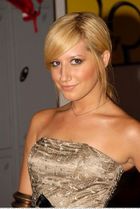 Ashley Tisdale : ashley_tisdale_1173298403.jpg