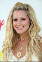 Ashley Tisdale : ashley_tisdale_1182722595.jpg