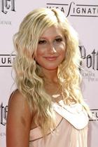 Ashley Tisdale : ashley_tisdale_1184272876.jpg