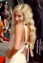 Ashley Tisdale : ashley_tisdale_1184343727.jpg