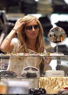 Ashley Tisdale : ashley_tisdale_1200433020.jpg