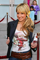 Ashley Tisdale : ashley_tisdale_1214548008.jpg