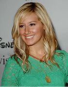 Ashley Tisdale : ashley_tisdale_1220544475.jpg