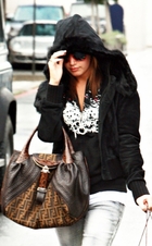 Ashley Tisdale : ashley_tisdale_1229309997.jpg