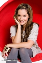 Ashley Tisdale : ashley_tisdale_1231857656.jpg