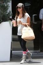 Ashley Tisdale : ashley_tisdale_1247497486.jpg