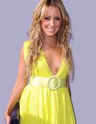 Ashley Tisdale : ashley_tisdale_1253131764.jpg