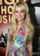 Ashley Tisdale : ashley_tisdale_1254196188.jpg