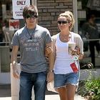 Ashley Tisdale : ashley_tisdale_1257353931.jpg