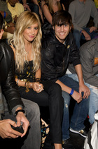 Ashley Tisdale : ashley_tisdale_1258522817.jpg