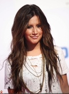 Ashley Tisdale : ashley_tisdale_1262376494.jpg