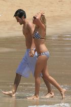 Ashley Tisdale : ashley_tisdale_1264123362.jpg