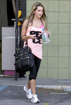 Ashley Tisdale : ashley_tisdale_1267969441.jpg